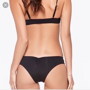 L Space Monique Bitsy Bottoms